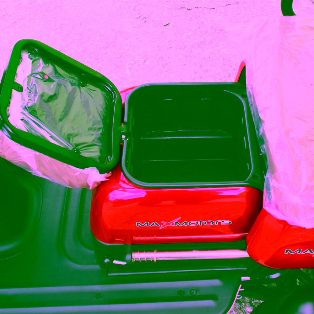 Триместна електрическа триколка MaxMotors New X3 1800W – RED - Image 6